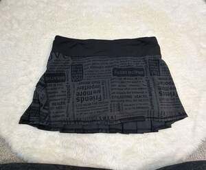 Lululemon Pace Setter Skirt in Rare Manifesto Deep Coal Black Print